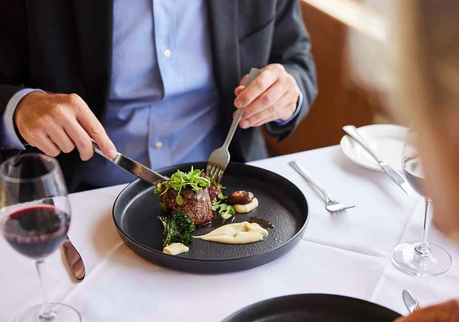 Sydney: Harbour Dinner Cruise with 3, 4 or 6-Course Menu - Should you book the MV Sydney 2000 cruise?