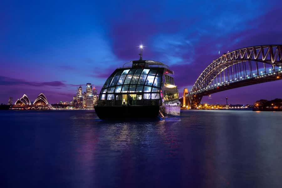 Sydney Harbour: Glass Boat Signature Dinner Cruise - Key points to know before booking