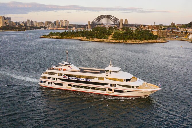 Sydney Harbour Starlight Dinner Cruise from Darling Harbour - Timing, route, and the short harbor call