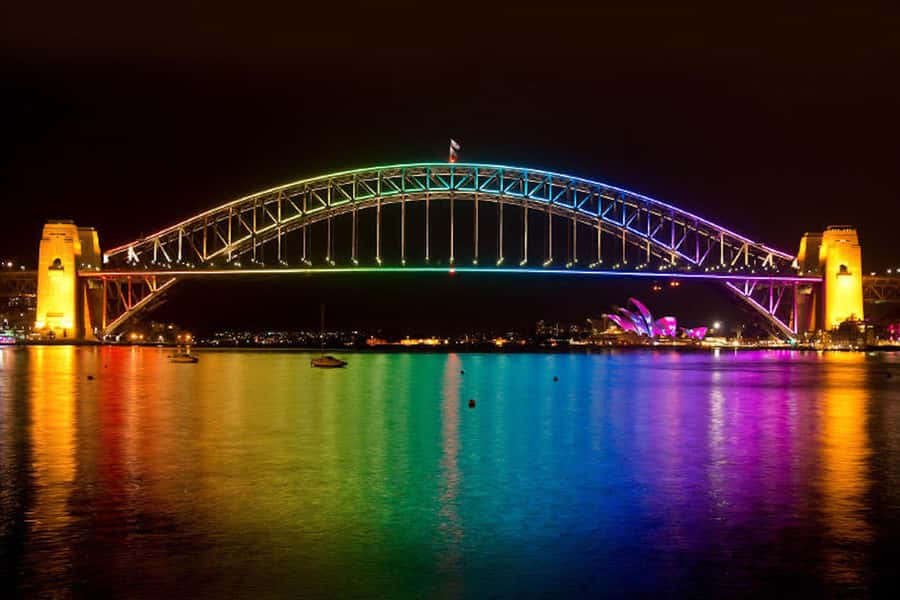 Sydney: Intimate Vivid Harbour Cruise with Canapes - Getting good photographs without missing the moment