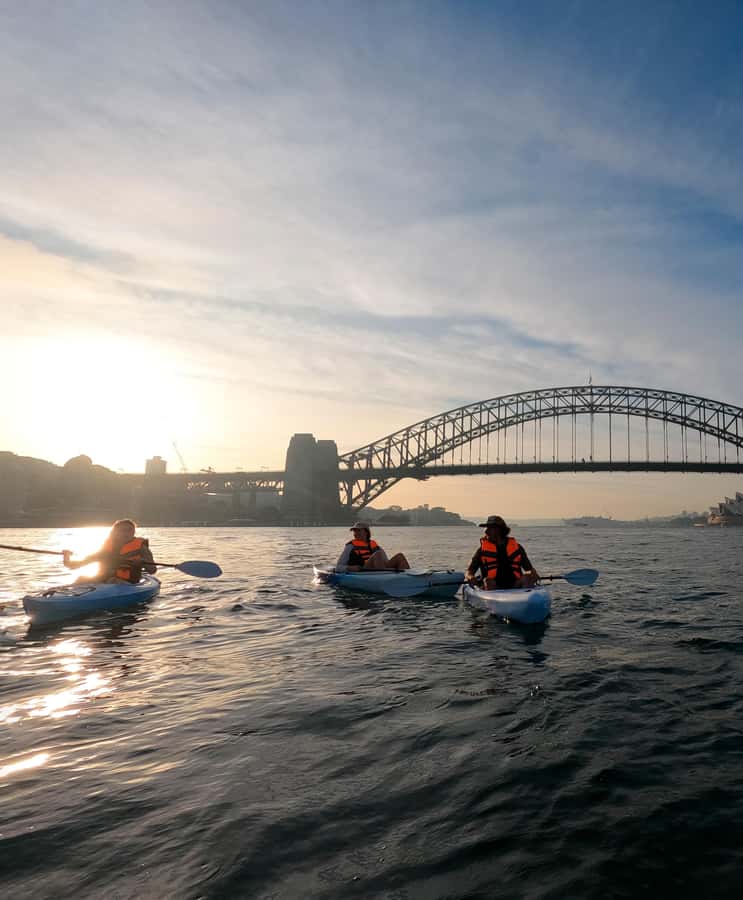 Sydney: Sunset Kayak - Opera & Harbour Bridge Tour (5p. max) - Starting at Lavender Bay with the right expectations
