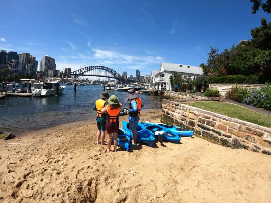 Sydney: Sunset Kayak - Opera & Harbour Bridge Tour (5p. max) - The Harbour Bridge from water level