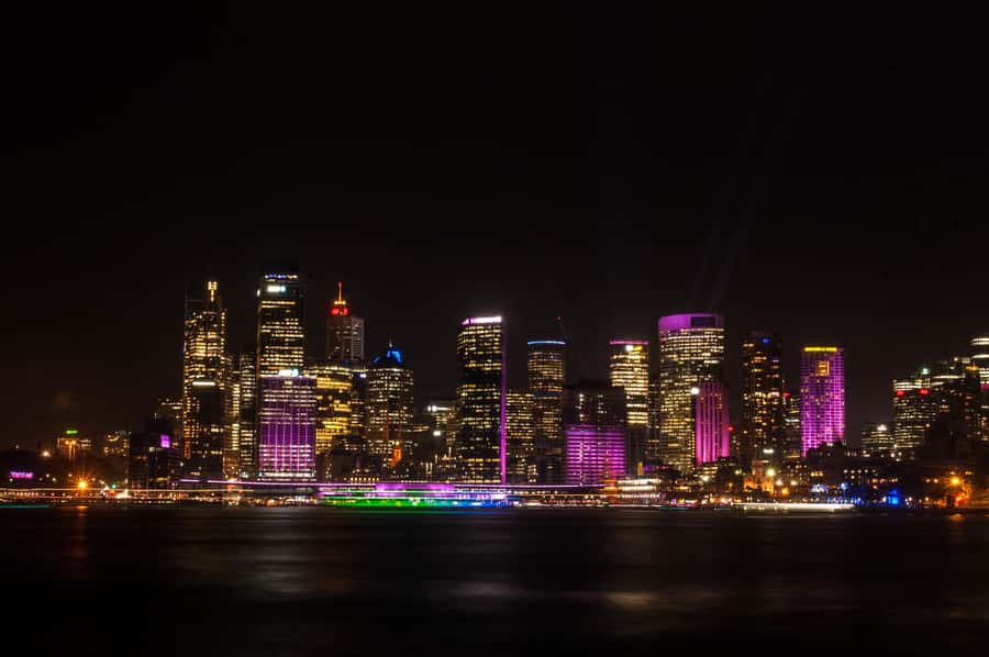 Sydney: Vivid Festival of Light Harbor Cruise with Dinner - Should you book the Vivid Sydney harbor cruise?