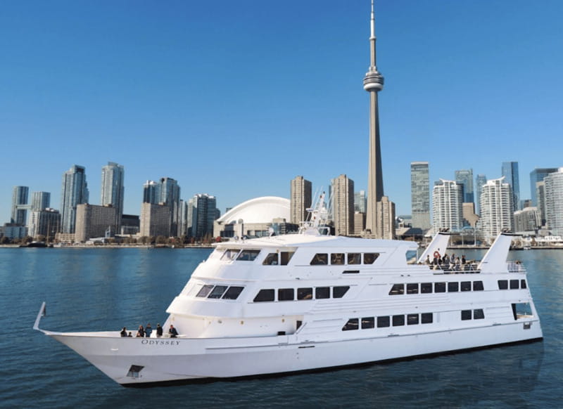Toronto: Premium Harbor Cruise with Lunch, Brunch, or Dinner - Boarding the Toronto Odyssey at Toronto Harbour