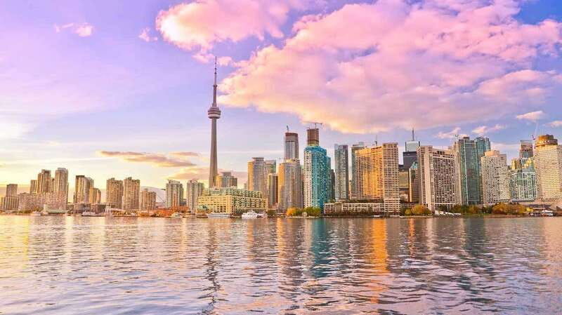 Toronto: Premium Harbor Cruise with Lunch, Brunch, or Dinner - The harbor route and Toronto’s best views