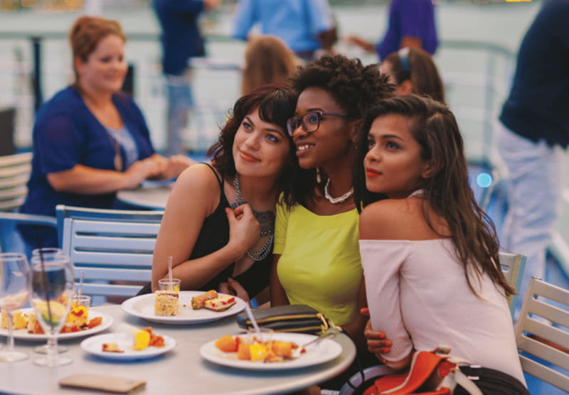 Toronto: Premium Harbor Cruise with Lunch, Brunch, or Dinner - Who will enjoy this cruise most?