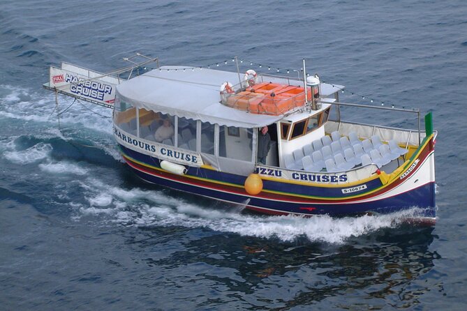 Valletta Harbour Cruise - Ta Xbiex and the first harbor views