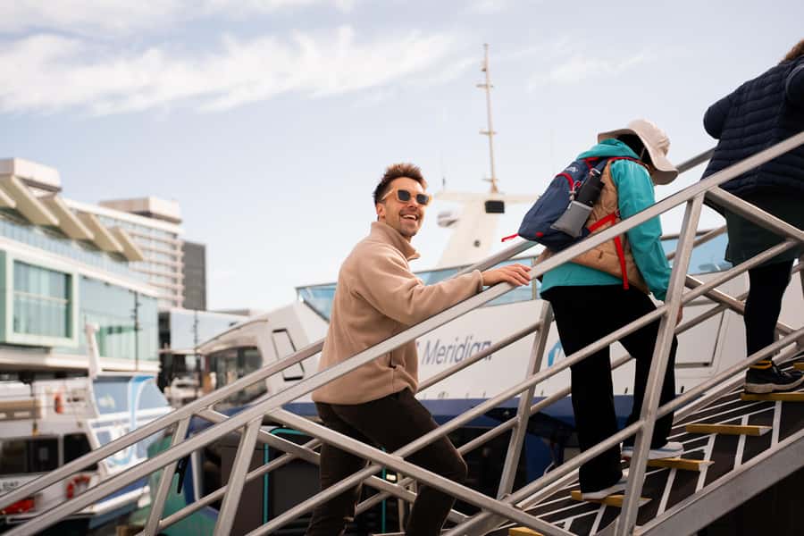 Wellington: Commentated Harbour Explorer tour - Key points about the Wellington Harbour cruise