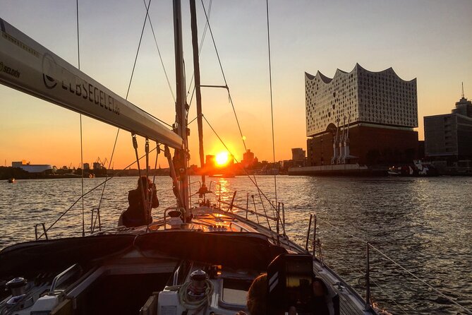 Yacht Sailing After Work Tour of Hamburg Harbor - Why this harbor sail works after a day in Hamburg