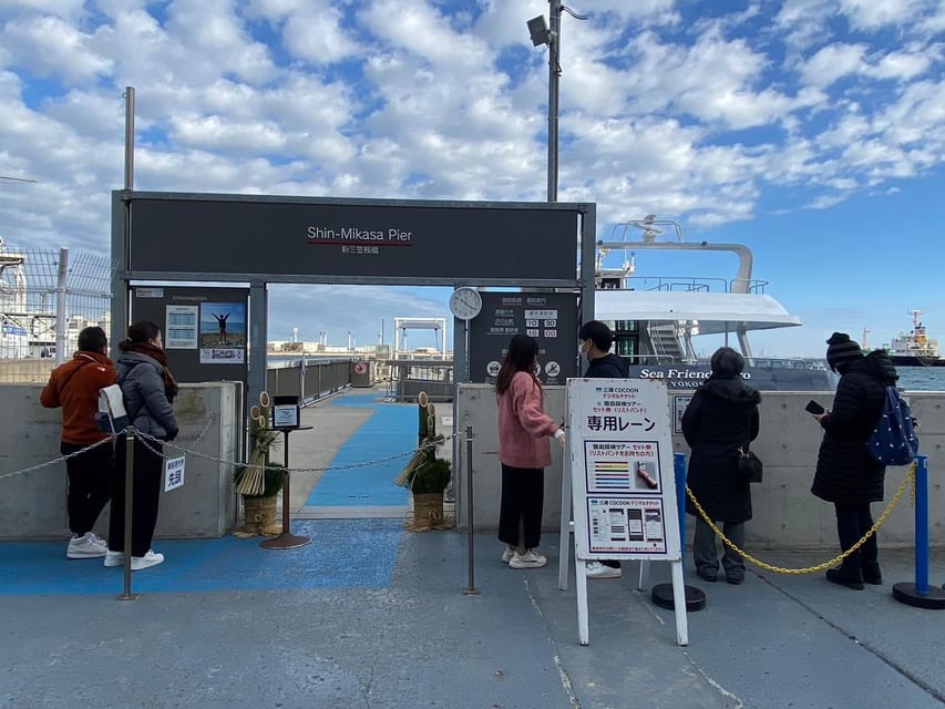 Yokosuka: Boat Trip to an Uninhabited Island - The Guides Make the Difference